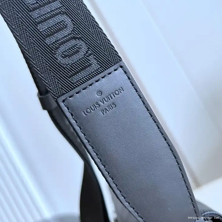 Official Brother Sam 2210YA0089 Bag LV 0810
